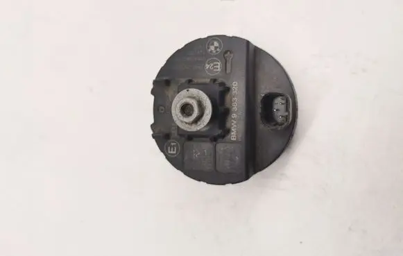 BMW 7 G11 G12 Horn signal 9383320