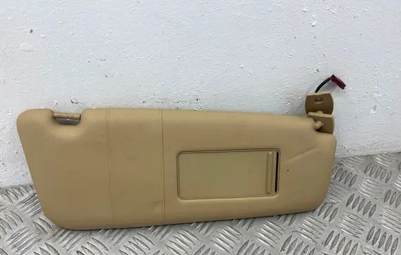 BMW 5 E60 E61 Sun visor 7069754
