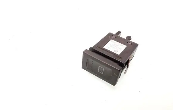 Volkswagen PASSAT B5 Windscreen/window heater switch 3B0959621C