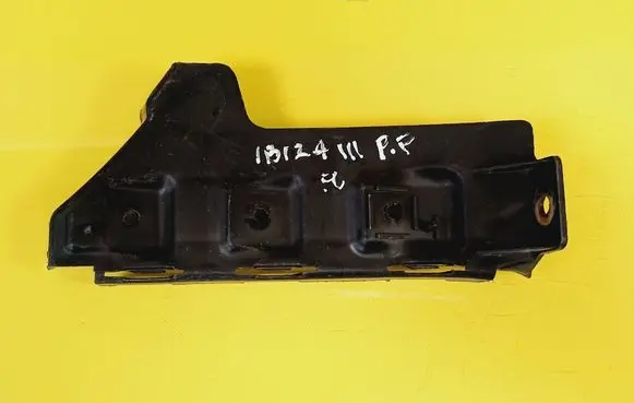 Seat Ibiza III (6L) Front bumper mounting bracket 6L0807184C