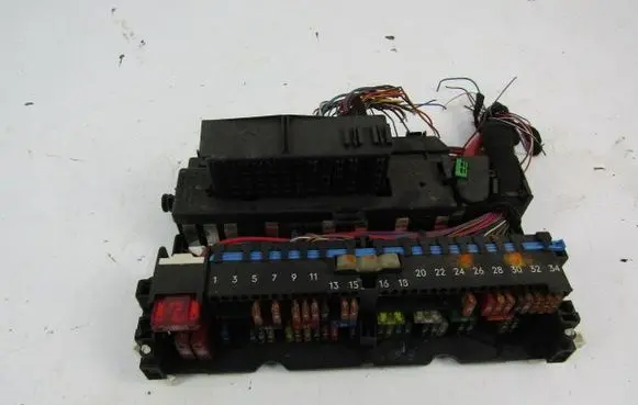 BMW 3 E36 Fuse box set 