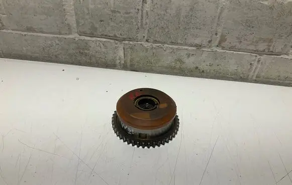 BMW 7 F01 F02 F03 F04 Camshaft pulley/ VANOS 7600086