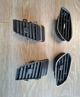 Opel Grandland X Dashboard air vent grill cover trim YP00062877 YP00062977