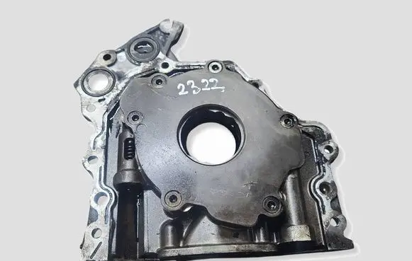 Volvo V40 Oil pump 9686038880