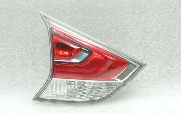 Nissan X-Trail T32 Tailgate rear/tail lights 265594CA1B