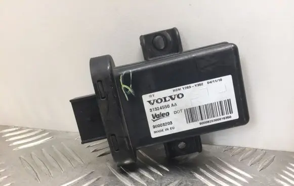 Volvo S60 Light module LCM 31324550AA 90008203
