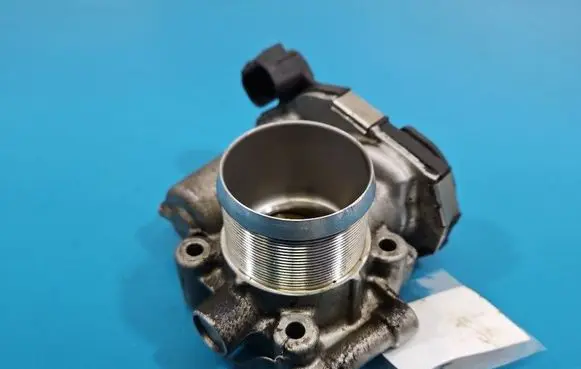 Opel Astra J Throttle body valve 55565489 IMPRK1579315