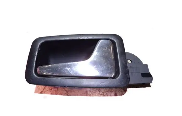 Audi A8 S8 D2 4D Front door interior handle 4D0837020