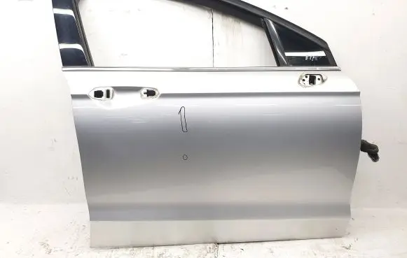 Ford Fusion II Front door