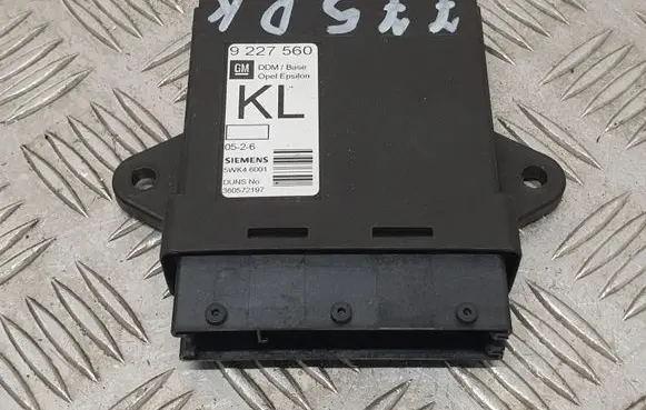 Opel Vectra C Door control unit/module 9227560