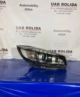 KIA Sorento Headlight/headlamp 92102C5200