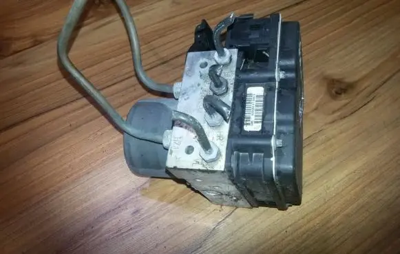 Mercedes-Benz A W169 ABS Pump 0265950986 0064316312