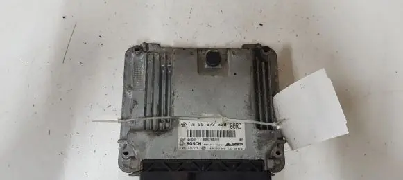 Opel Insignia A Engine control unit/module 55573539 0281015774 55573560