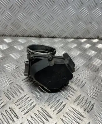Volkswagen Golf V Throttle valve 03G128063A 1509070932