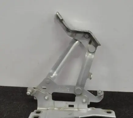 Mercedes-Benz GLK (X204) Engine bonnet/hood hinges
