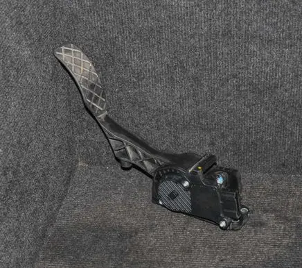 Seat Ibiza IV (6J,6P) Accelerator throttle pedal 0280755067 6Q2721503E