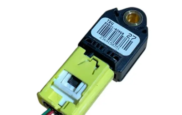 Toyota Auris 150 Airbag deployment crash/impact sensor 8983102060