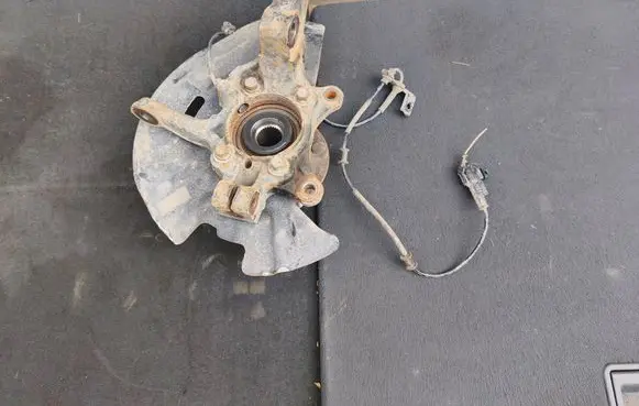 KIA Sportage Front wheel hub 