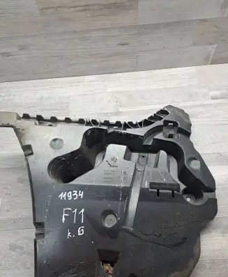 BMW 5 F10 F11 Rear bumper mounting bracket 15857711 7207111