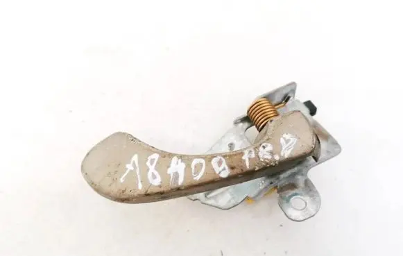 Mitsubishi Carisma Front door interior handle