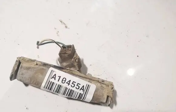 Toyota Yaris Verso Number plate light 