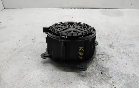 Opel Mokka B Front door speaker 9826331580
