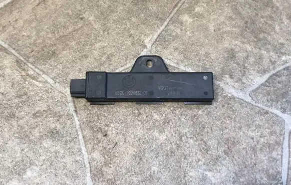 BMW 7 F01 F02 F03 F04 Keyless system antenna 9220832