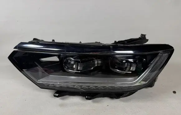 Volkswagen PASSAT B8 Headlight/headlamp 3G1941081C