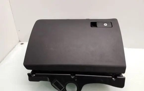 Volkswagen PASSAT B6 Glove box frame 3C2857114