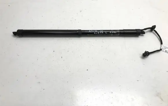 Volvo XC40 Tailgate strut 32357573