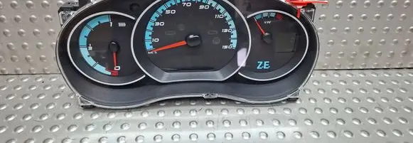 Renault Master III Speedometer (instrument cluster) S25053090 248106124R