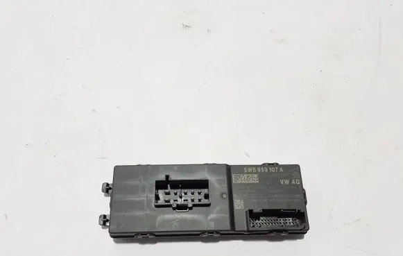 Skoda Kodiaq Tailgate/trunk control unit/module 5WB959107A