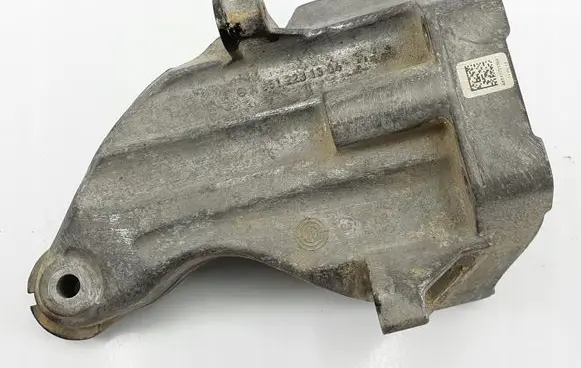 Mercedes-Benz GLK (X204) Engine mounting bracket A6512231304