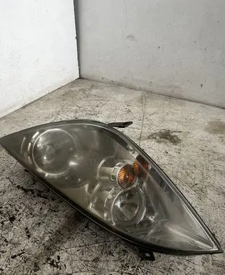Mitsubishi Colt Headlight/headlamp