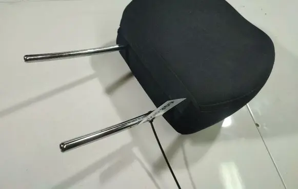 Subaru Legacy Front seat headrest 