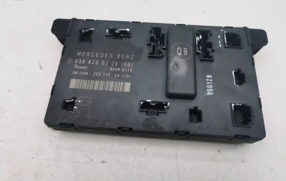 Mercedes-Benz Vito Viano W639 Door control unit/module 6398200326
