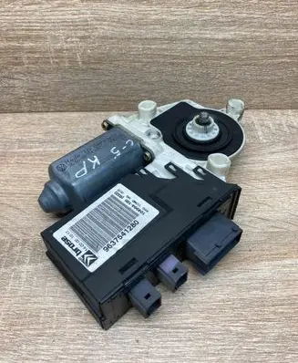 Citroen C5 Front door window regulator motor 9637541280 104994105