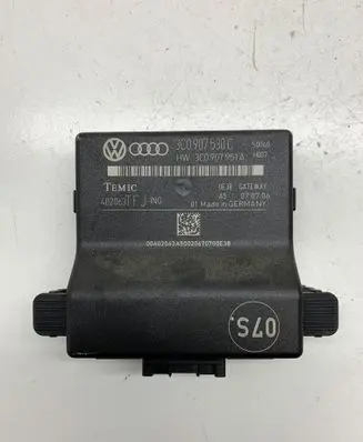 Volkswagen PASSAT B6 Gateway control module 3C0907530C 3C0907951A
