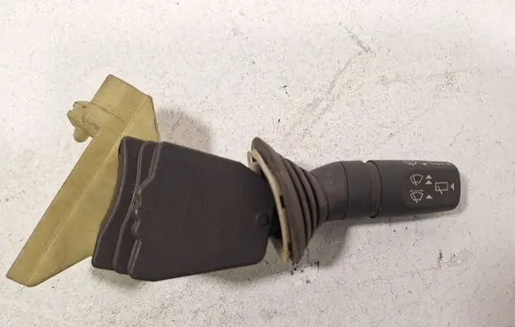 Ford Mondeo MK II Wiper control stalk 97BG17K478CB