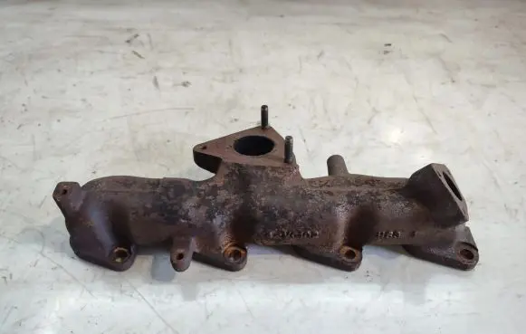 Nissan Terrano Exhaust manifold