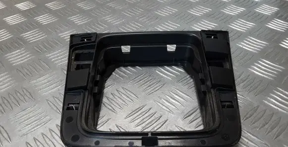 Volkswagen PASSAT B6 Gear shifter surround trim plastic 3C0864263