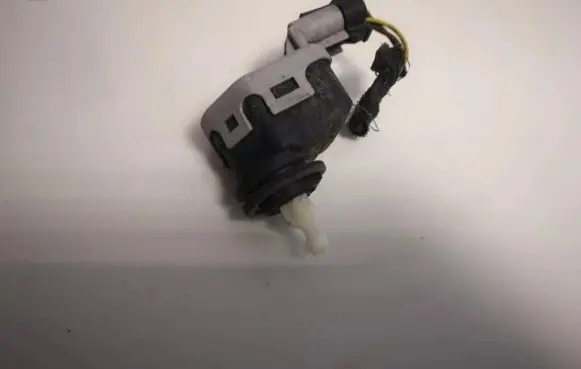 Headlight level adjustment motor