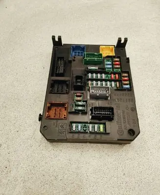 Citroen DS4 Fuse module 9665547480 BSIQ0300 S180121003H