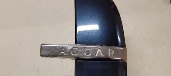 Jaguar XF X250 Fender trim (molding) 8X23280B10