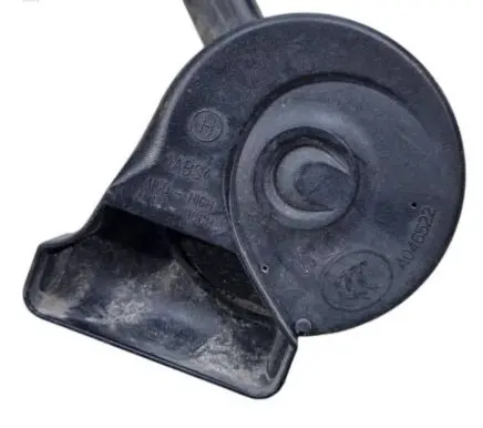 Volkswagen PASSAT B7 Horn signal 7N0951223A