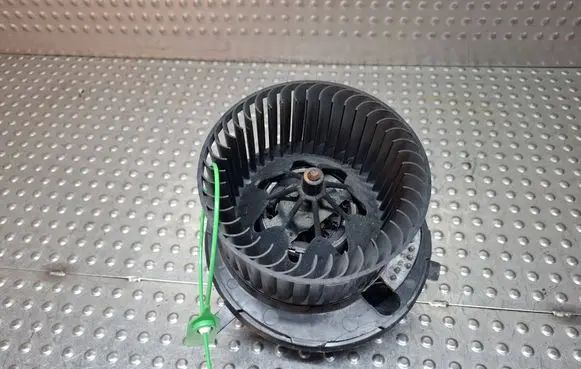 Volkswagen Golf V Heater fan/blower S26371766 1K1820015C 1K1820015L