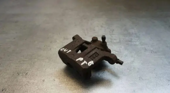 Mitsubishi Outlander Rear brake pad spring 