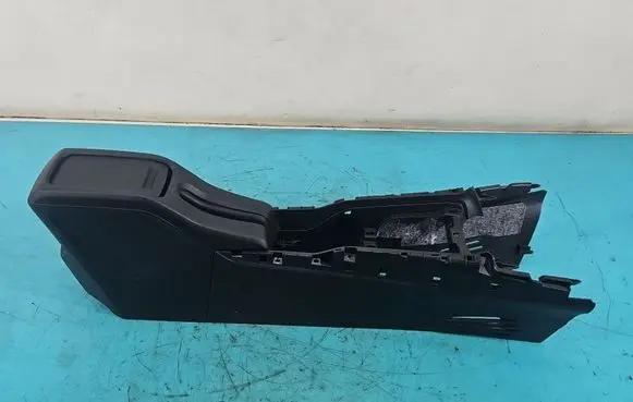 Peugeot 2008 I Armrest IMPRK1372247