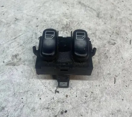 Mercedes-Benz ML W163 Electric window control switch 1638203110 03751610