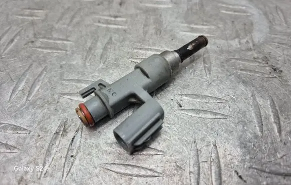 Toyota RAV 4 (XA50) Fuel injector 2325025020